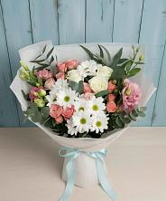 Букет цветов из:  Розы, Лизиантусы и Хризантемы в Любимовке
