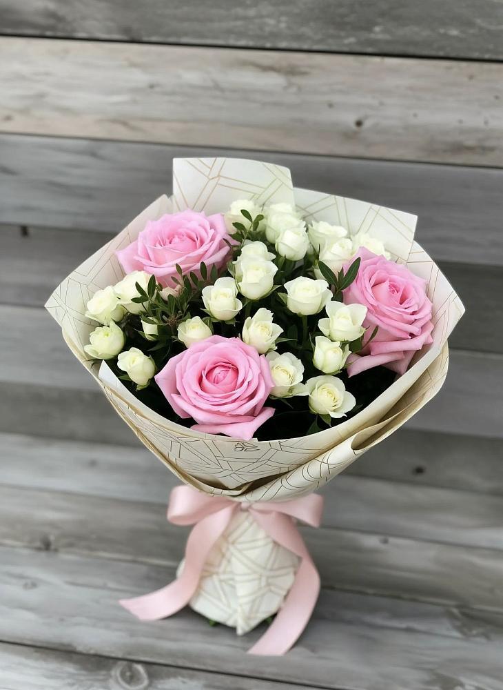 Букет цветов из: Розы в Любимовке