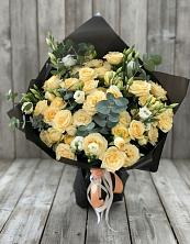 Букет цветов из:  Розы и Лизиантусы в Любимовке