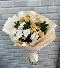 Букет цветов из:  Розы и Хризантемы в Любимовке