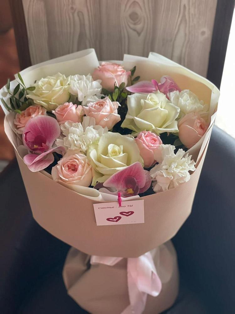 Букет цветов из: Орхидеи, Розы и Гвоздики в Любимовке