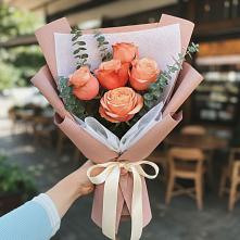 Букет цветов из:  Розы #REPLACE_PRED# Любимовке