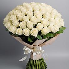 Букет 101 беля роза Белоснежка в Любимовке