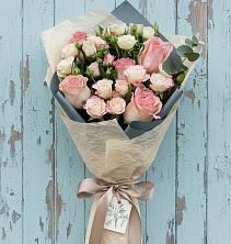 Букет цветов из:  Розы в Любимовке