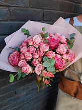 Букет цветов из:  Розы в Любимовке